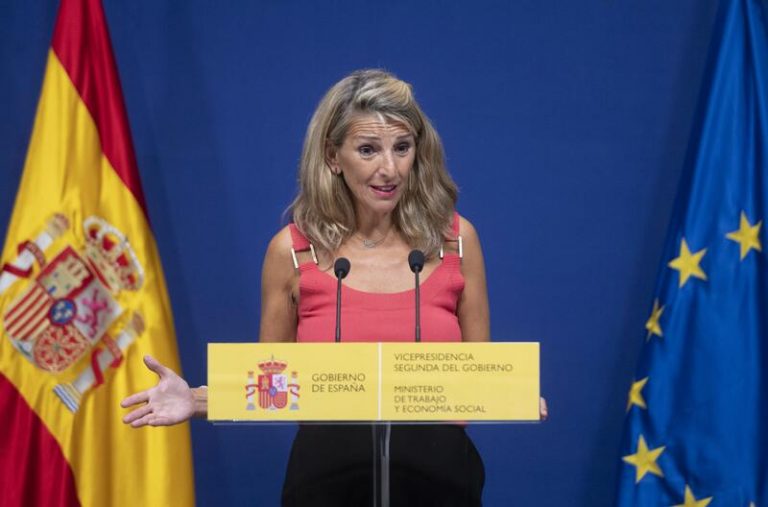 Yolanda Díaz lamenta el rechazo a la reforma constitucional en Chile: «Es un día triste»