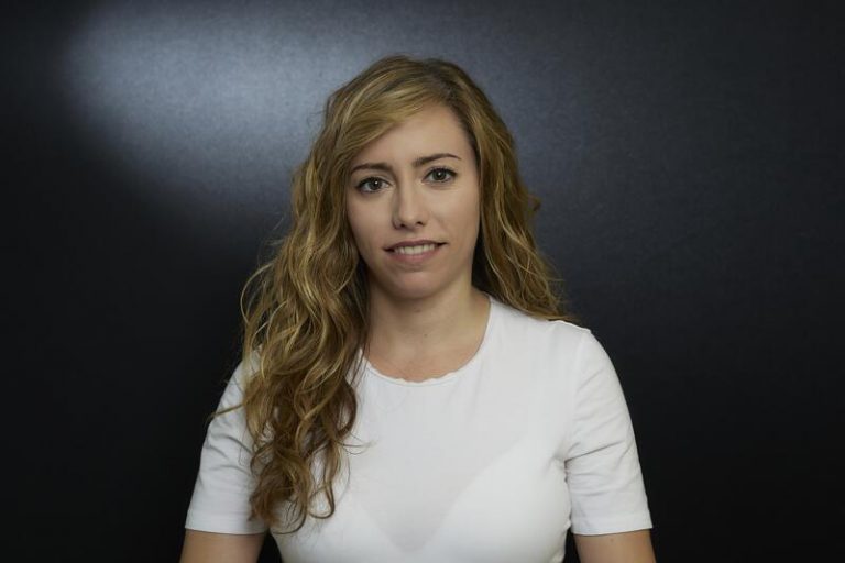 Podemos propone dar 200€ a las familias de rentas medias y baja para ayudarlas con los costes de la ‘vuelta al cole’