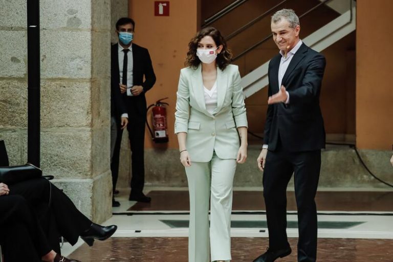 Toni Cantó deja su cargo de director de la Oficina del Español para iniciar «un nuevo proyecto profesional»