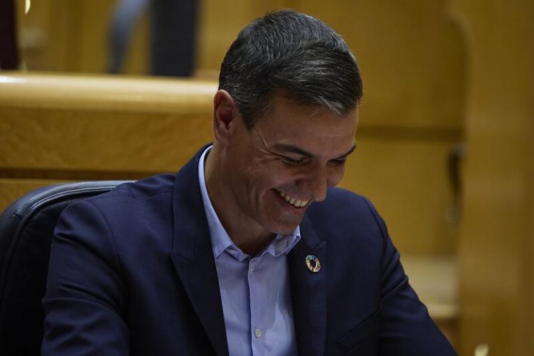 Pedro Sánchez asegura que, «dado el resultado», tendrá «más debates» con Feijóo en el Senado