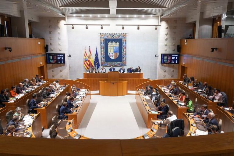 La reforma para suprimir aforamientos políticos en Aragón se enfrenta mañana a su primer debate en el Congreso