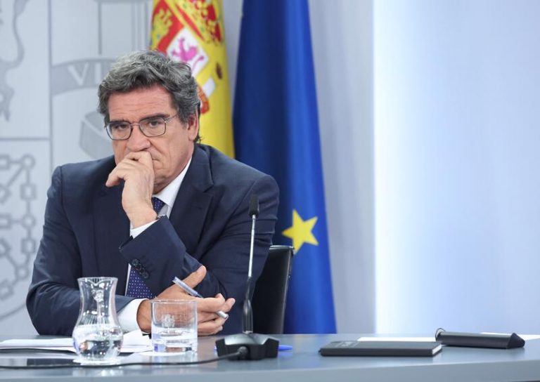 Los ingresos por cotizaciones a la Seguridad Social crecen a 80.762 millones hasta julio, nuevo máximo