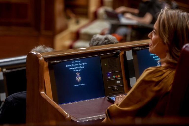 El PP busca hoy apoyos en el Congreso para exigir al Gobierno deflactar los tres primeros tramos del IRPF