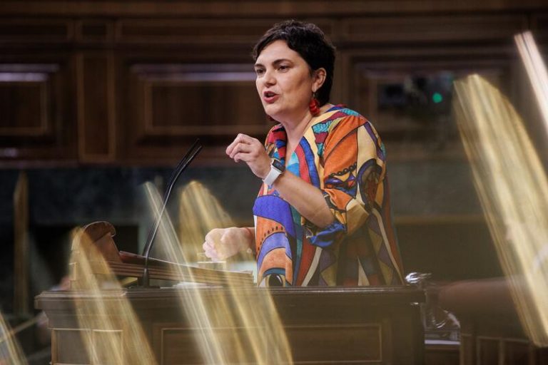 El Congreso avala tramitar los nuevos impuestos a energéticas y banca, pese al rechazo de PP, Vox y Cs