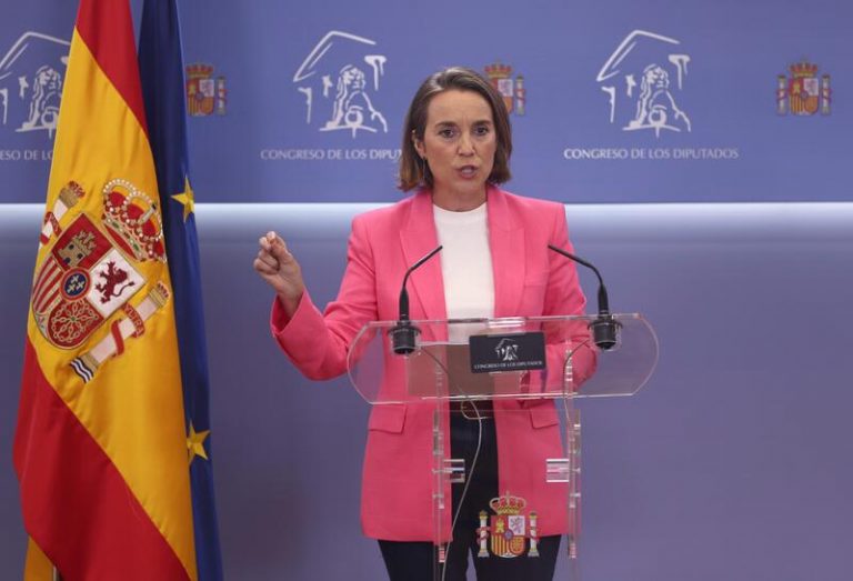 El PP saluda que el TC admita su recurso para defender el 25% de castellano en Cataluña y critica que Sánchez no actuara