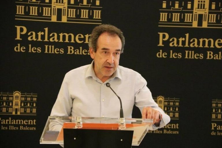 Cs cree que la comparecencia de la presidenta balear sobre menores tuteladas «tendría que haber sido por cuenta propia»