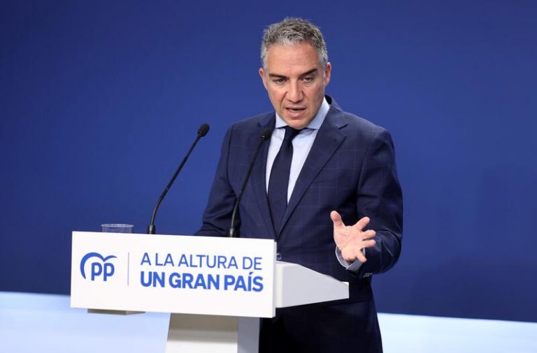 El PP se sacude las críticas a Feijóo por su ausencia en Barcelona en defensa del castellano: «Nuestra postura es clara»