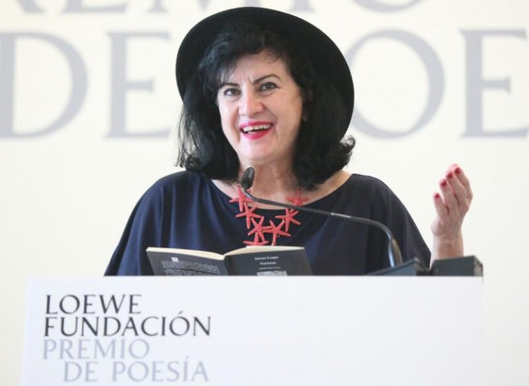 Aurora Luque, Premio de Poesía: «Humanidades está aniquilada. A veces el enemigo no es la ley sino el centro»