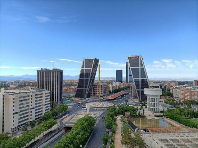 Almeida ve en el Madrid actual «la Barcelona del 92», un «modelo de prosperidad» que está «abierto al mundo»