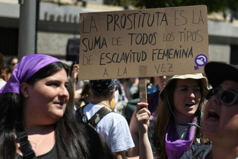 Experta advierte de las medidas antitrata del Gobierno: «Las prostitutas están viendo cómo trabajar en clandestinidad»