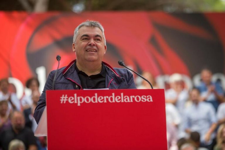 Santos Cerdán (PSOE) asegura que la política fiscal del PP es «un fraude a las clases medias»