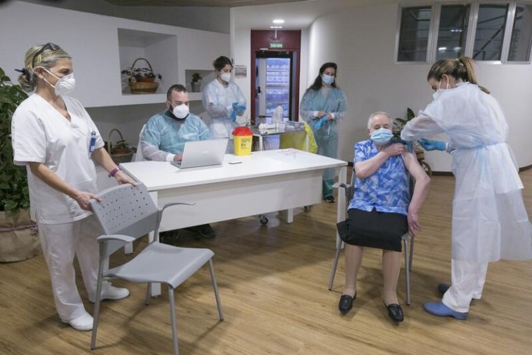 Este lunes se empezará a administrar la segunda dosis de la vacuna de refuerzo del Covid-19