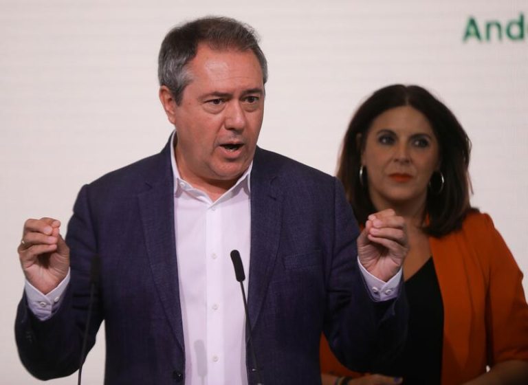 Espadas confía en que el acuerdo sobre órganos garantice información «veraz, independiente y plural» en RTVA