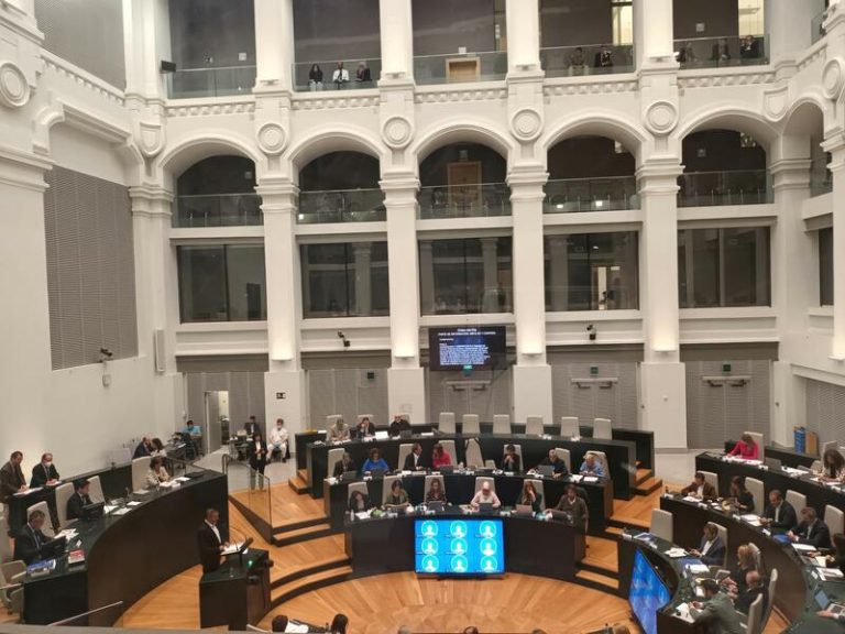 Abren expediente disciplinario al cargo policial relacionado con incidente en local de Madrid de intercambio de parejas