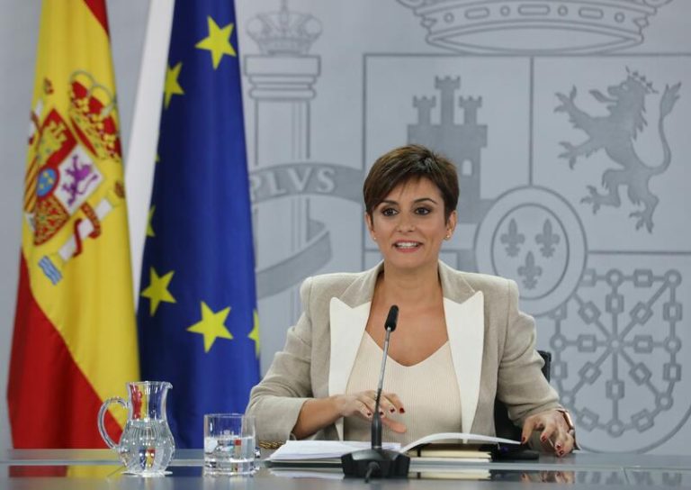 El Gobierno espera que al PP «se le caiga la cara de vergüenza» al explicar a Reynders el bloqueo del CGPJ