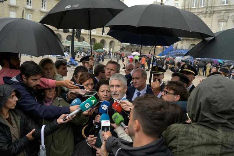 Marlaska defiende usar «todos los medios de disuasión» frente a los partidos que piden eliminar las pelotas de goma
