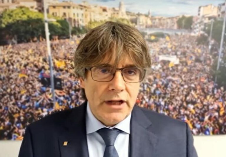 Puigdemont pide manifestarse el 1-O y mostrar lo que está «dispuesto a hacer» el independentismo