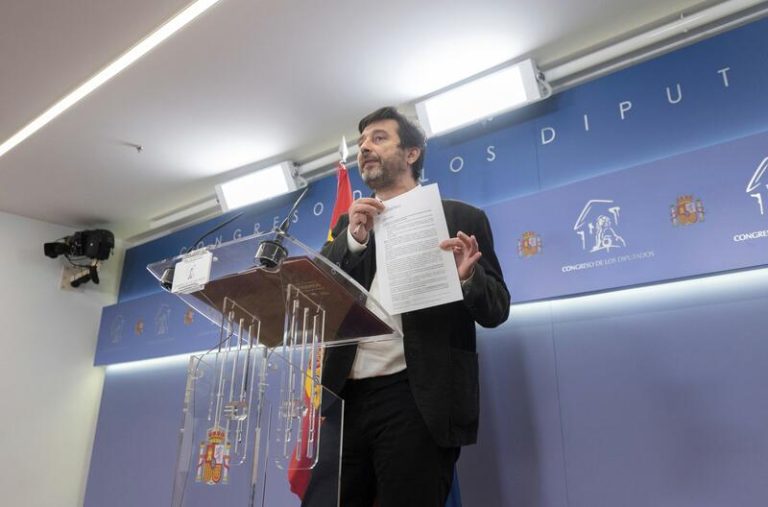 Podemos acusa al PSOE de emular a la derecha y exige que recapacite con su enmienda antiokupa: «No gobierna con el PP»