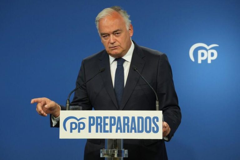Pons ve «normal» que Feijóo hable con Abascal: «Una anomalía de la política española es que los políticos no hablan»