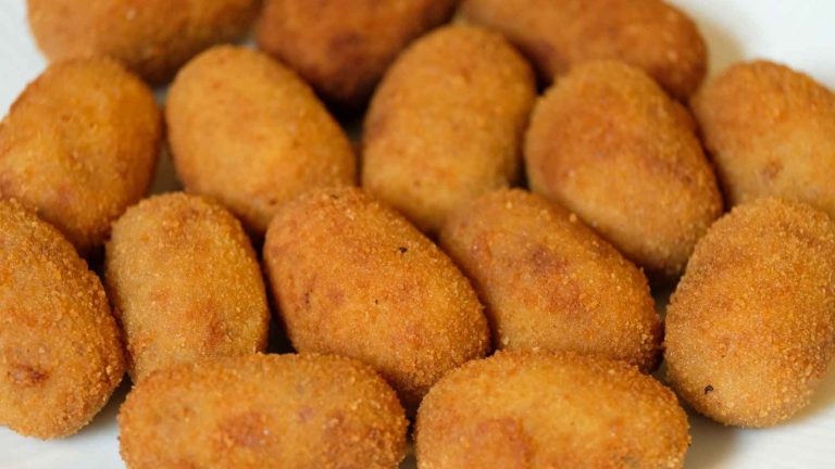 La mejor manera de reutilizar el pollo que has usado para el caldo