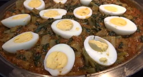 Acelgas esparragadas: el potaje que puedes comer en cualquier época