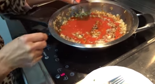 Acelgas esparragadas: el potaje que puedes comer incluso en verano
