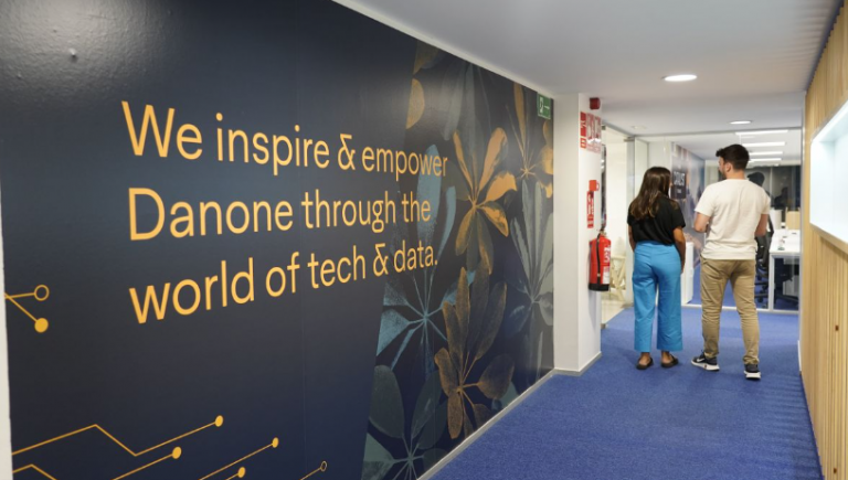 Danone inaugura su primer ‘hub’ de IT&Data en España