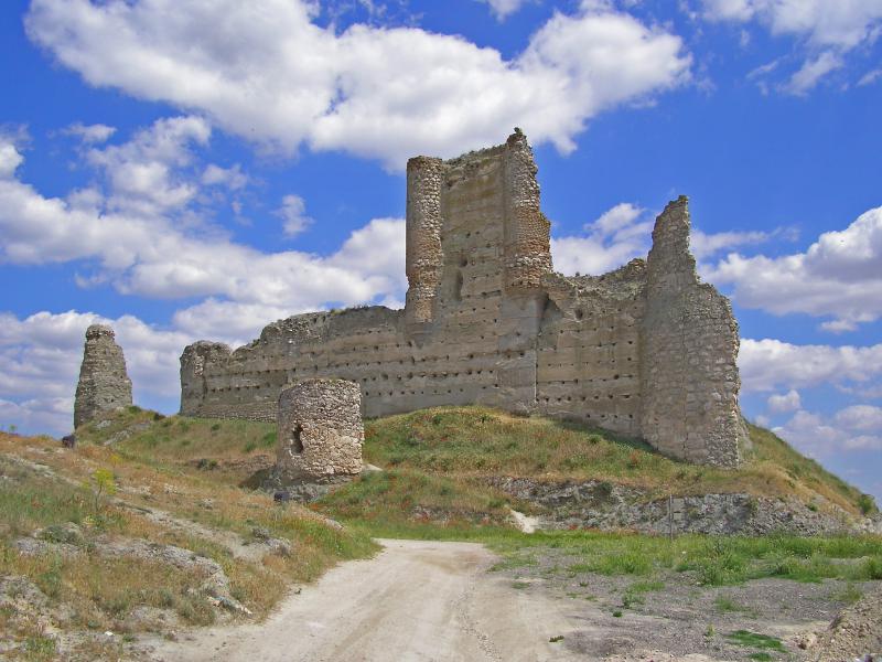 Castillo De Fuentidueña De Tajo