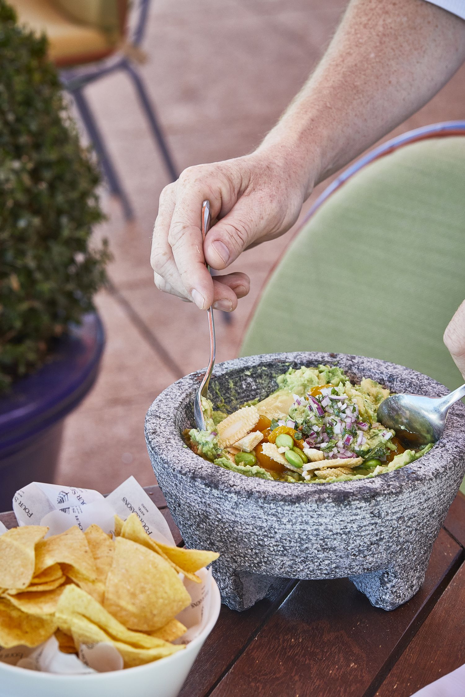 Dani Brasserie. Guacamole Preparado En Mesa3