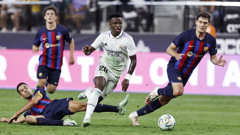 El defensa que llegará al Barcelona en 2023