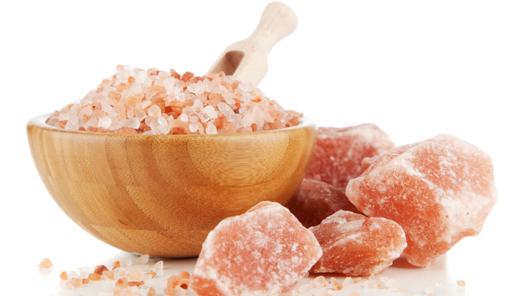 El motivo por el que no debes consumir sal rosa del Himalaya