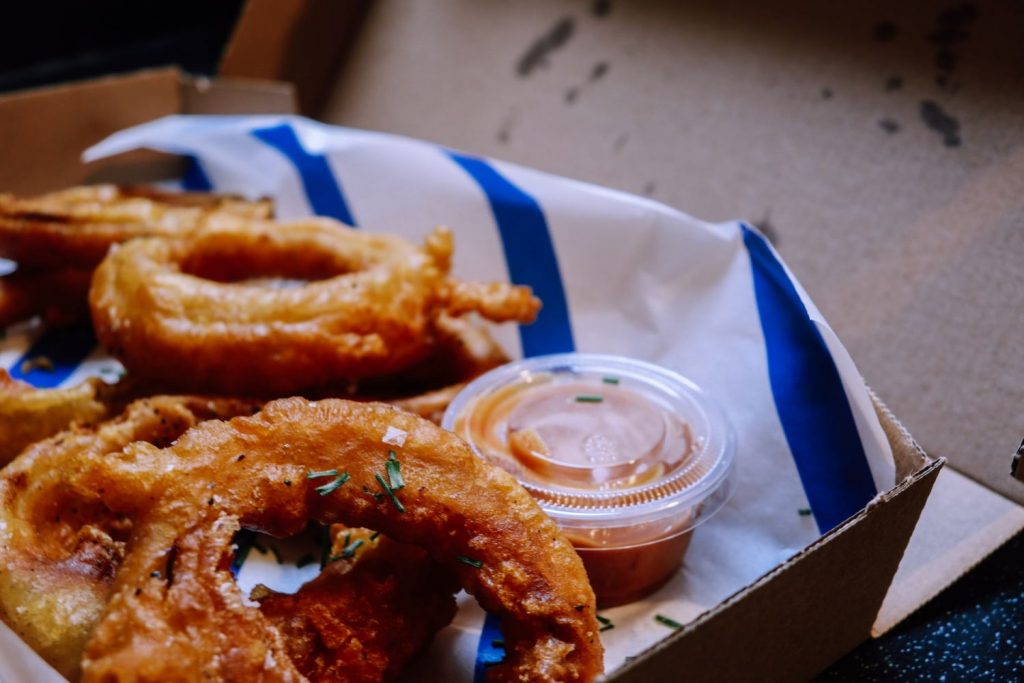 El Secreto De Los Chiringuitos Para Unos Calamares A La Romana De Escándalo