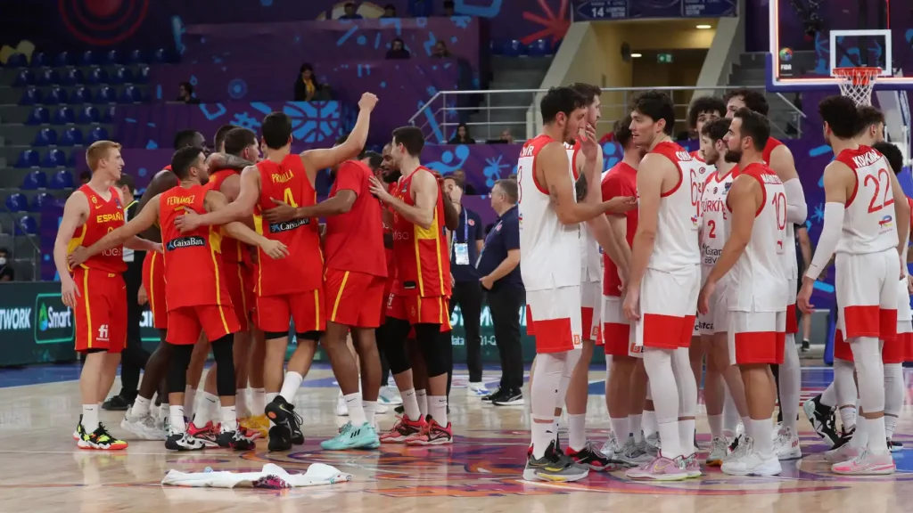 España Vs. Finlandia, En Vivo Por Cuatro