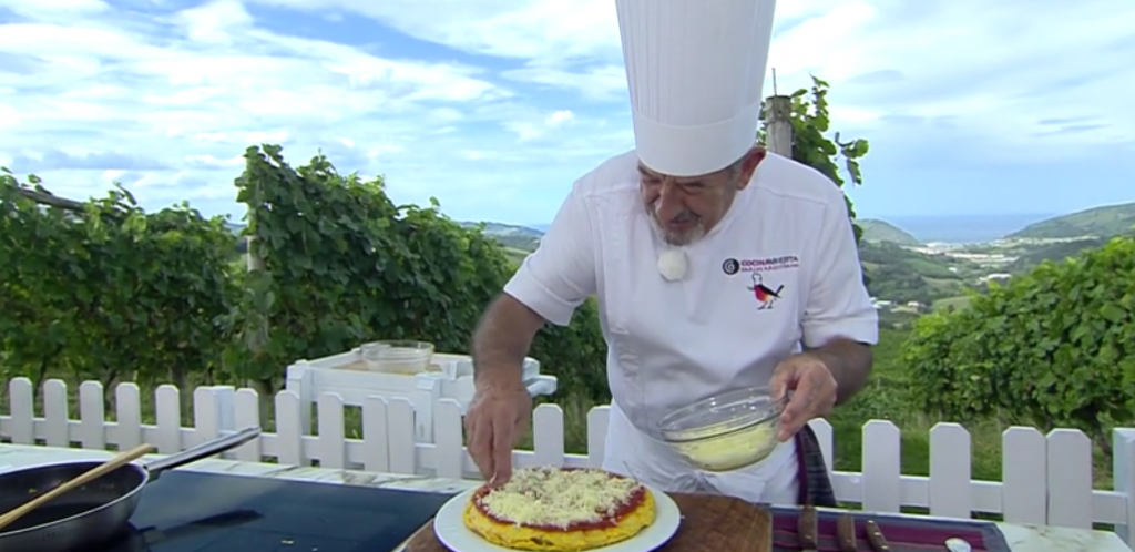 La tortilla de patatas hecha pizza de Arguiñano que ha batido récords 33 La tortilla de patatas hecha pizza de Arguiñano que ha batido récords