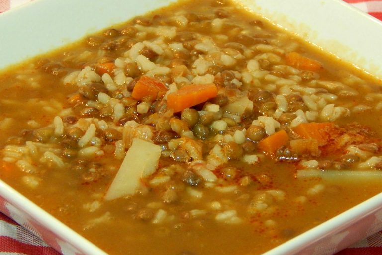 Lentejas con arroz: la receta que combina a la perfección ¡y está de muerte!