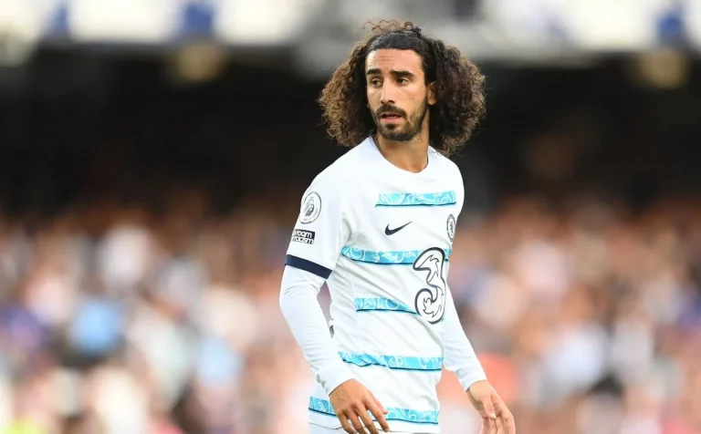 Marc Cucurella revienta las redes tras dos errores groseros con el Chelsea