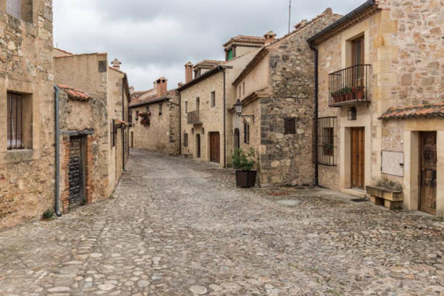 Pedraza, escapada íntima y especial