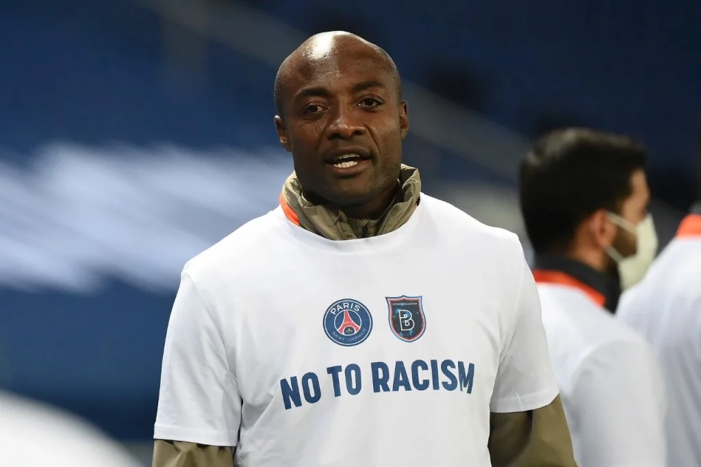 Pierre Webó sufrió de racismo en un partido 
