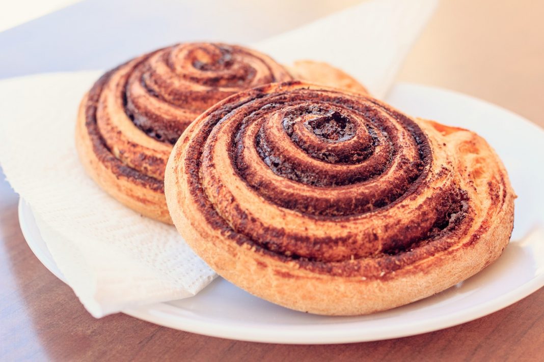 Rulos de canela: así los puedes preparar sin encender el horno