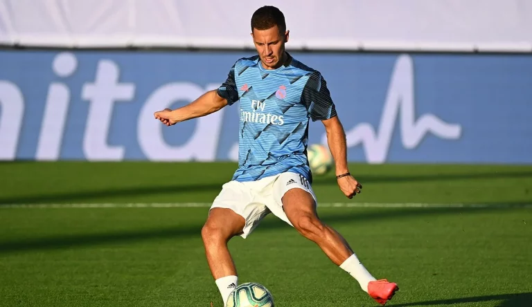 Vincent Kompany: «Todavía hay magia en Eden Hazard»