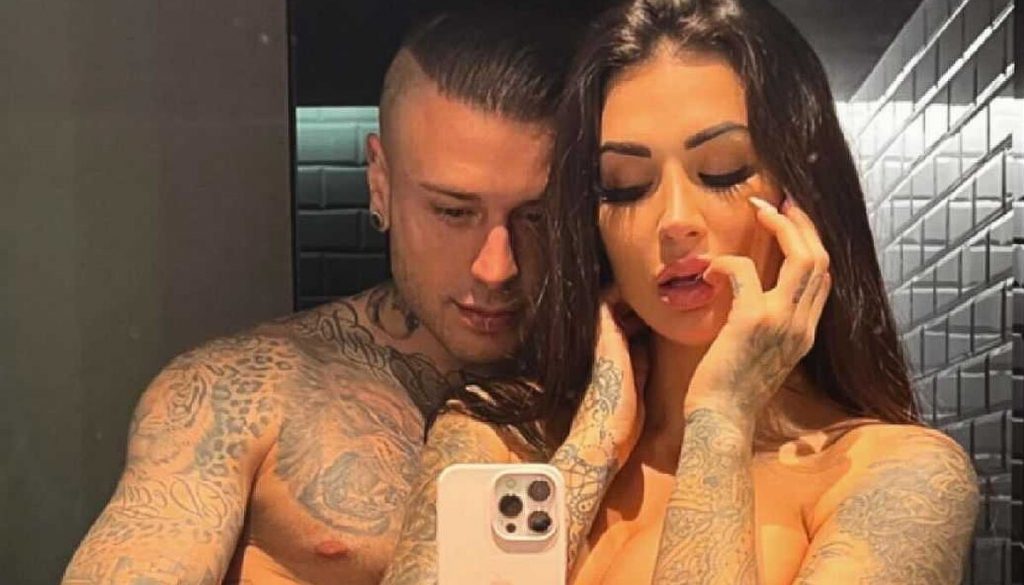 Adrián Se Abrió Un Onlyfans