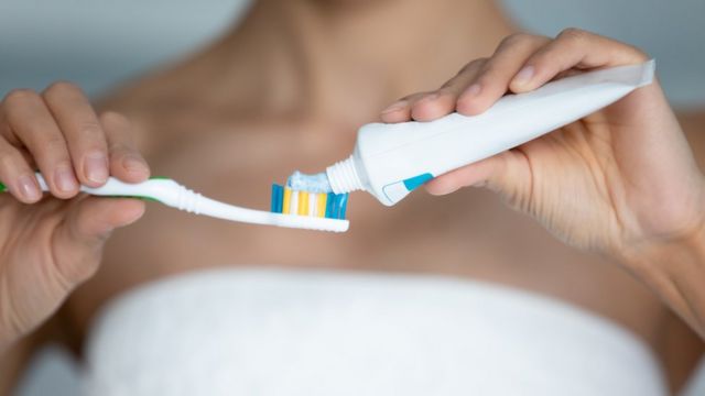 Disfunción eréctil y otras enfermedades que puedes padecer por no lavarte los dientes