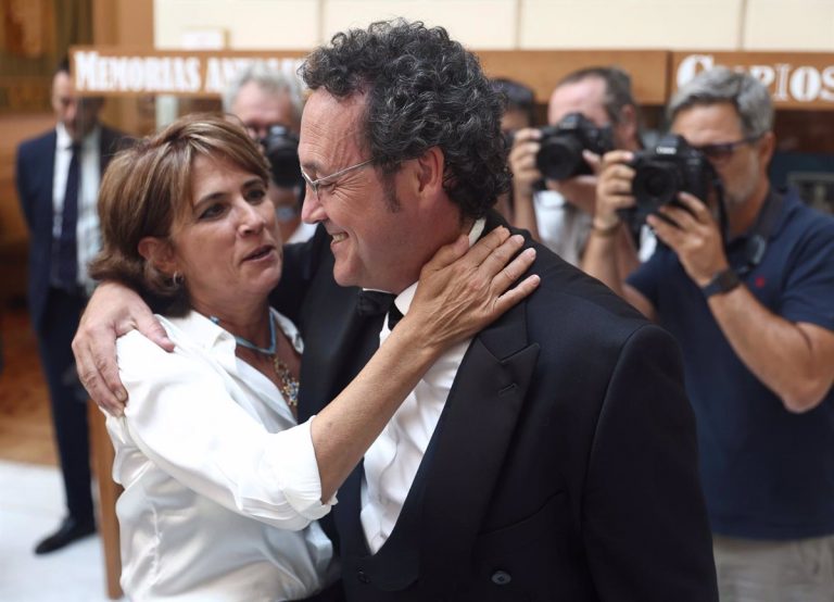 El fiscal general del Estado le «devuelve el favor» al Gobierno con Dolores Delgado