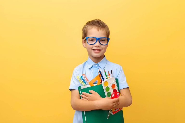 Material Escolar es la web que ofrece todo el material necesario para el colegio