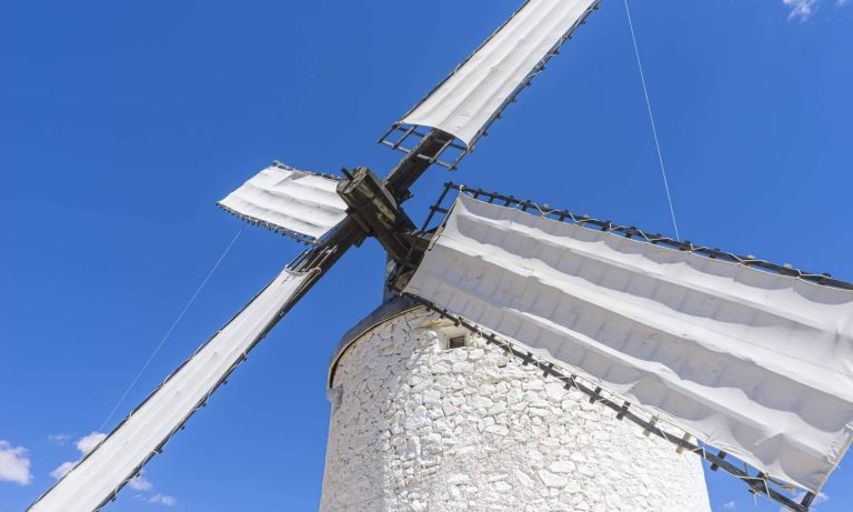 Las energías renovables, presente y futuro en el centro y sur de España