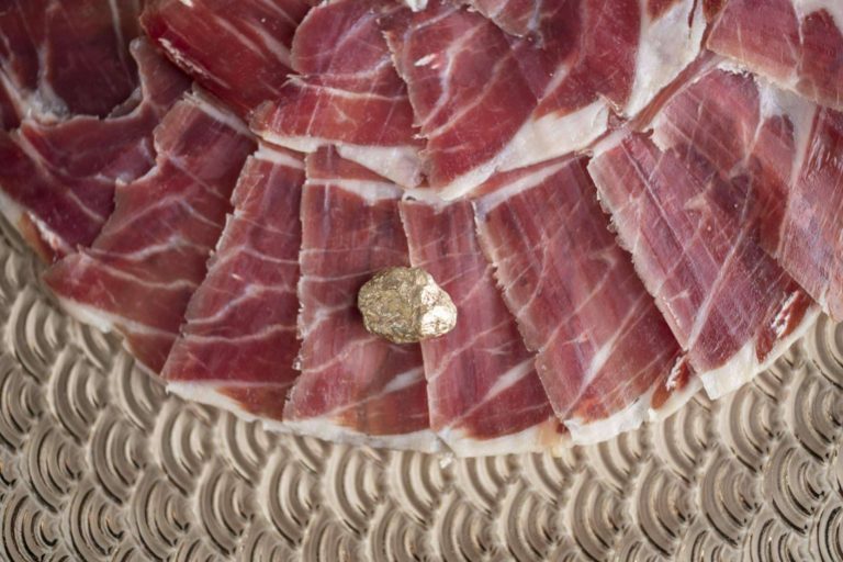 Maestros Jamoneros, el verdadero jamón de bellota 100 % ibérico y ecológico