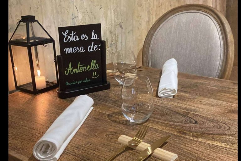 LOLA es el primer restaurante que abre el Team Lola