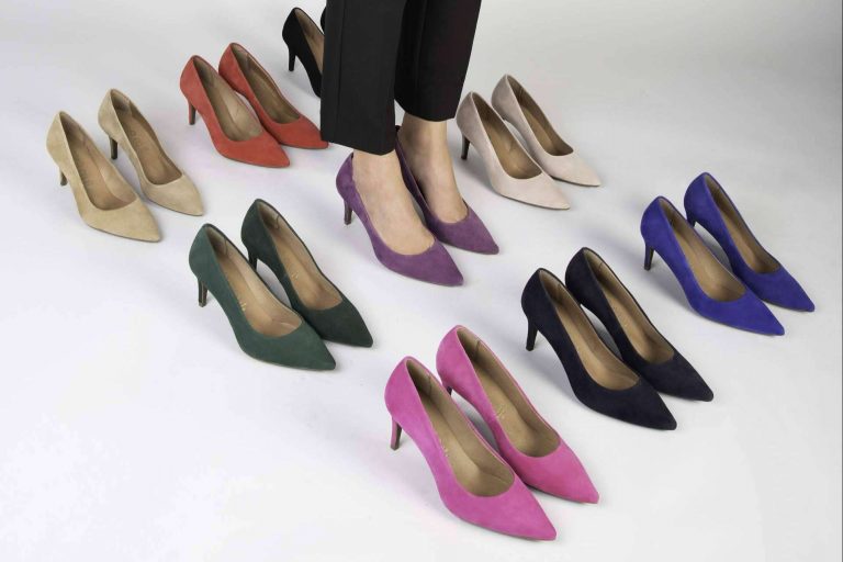 Envíos gratuitos por el sexto aniversario de la empresa de zapatos miMaO