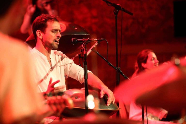 El concierto, Joy, en el Palau de la Música de Barcelona de Ravi Ram bajo la propuesta de ‘Sounds for the Soul’