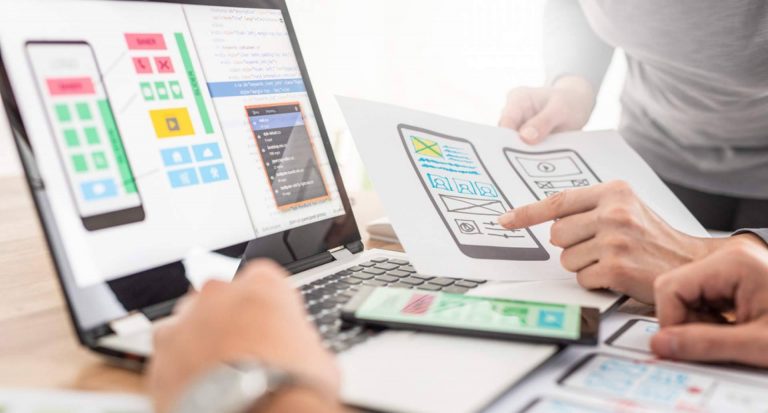 El estudio de diseño gráfico y web Signum Comunicación se encarga de todo el proceso creativo y funcional